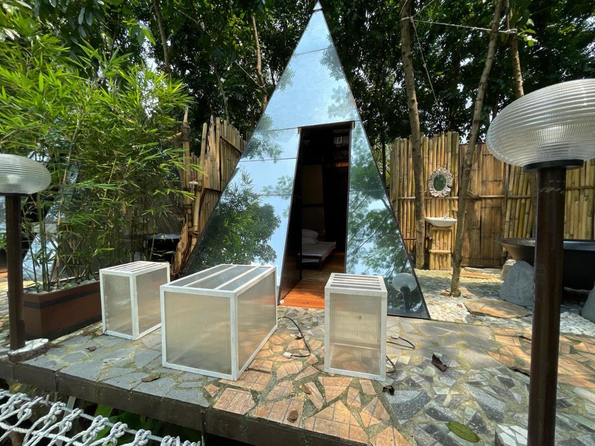 Floating Sanctuary Resort Powered By Cocotel Bulacan Екстер'єр фото